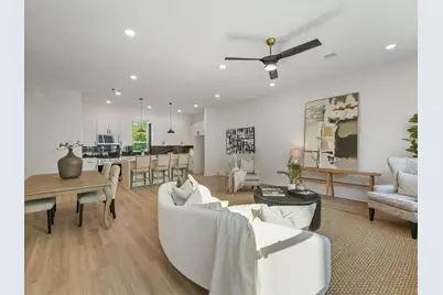4710 Thornton Villas Lane, Houston, TX 77018 - Photo 12