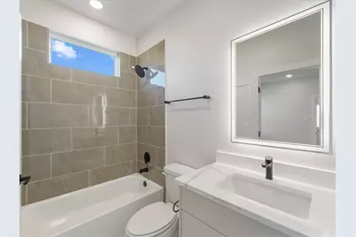 4710 Thornton Villas Lane, Houston, TX 77018 - Photo 24
