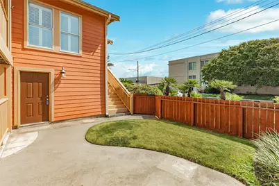 1509 16th Street, Galveston, TX 77550 - Photo 36