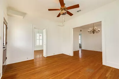 1509 16th Street, Galveston, TX 77550 - Photo 16