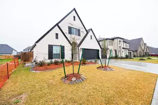 19211 Belmont Stakes Wy, Tomball, TX 77377 - Photo 2