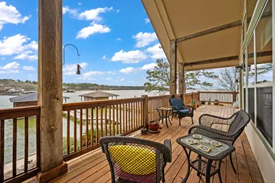 507 W Lake Shore Drive, Livingston, TX 77351 - Photo 2