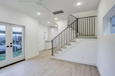 7407 Rusk Street #B, Houston, TX 77011 - Photo 4