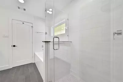 7407 Rusk Street #B, Houston, TX 77011 - Photo 14