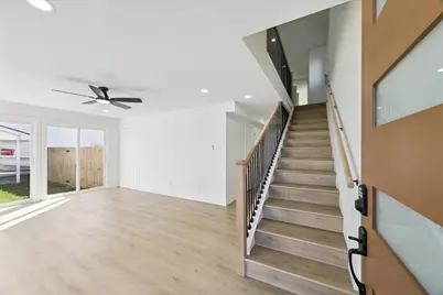 212 N Forrest Avenue, La Porte, TX 77571 - Photo 4