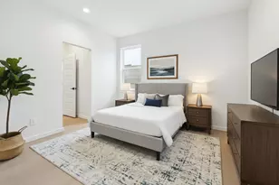 817 Thornton Rd, Houston, TX 77018 - Photo 8