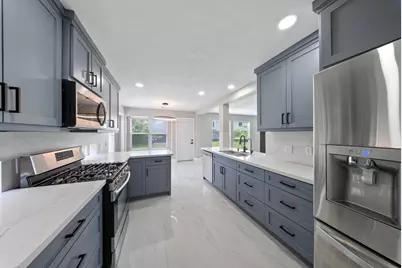8311 Sierra Hill Court, Houston, TX 77083 - Photo 12