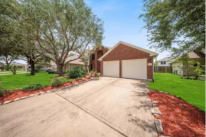 8311 Sierra Hill Court, Houston, TX 77083 - Photo 2