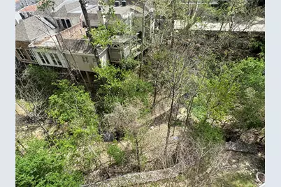 49 Briar Hollow Lane #304, Houston, TX 77027 - Photo 10