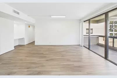 49 Briar Hollow Lane #304, Houston, TX 77027 - Photo 6