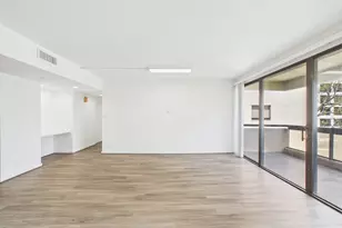 49 Briar Hollow Ln, Houston, TX 77027 - Photo 6