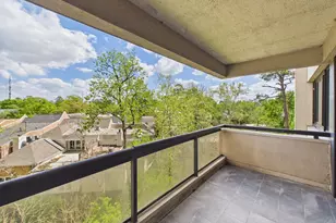 49 Briar Hollow Ln, Houston, TX 77027 - Photo 8