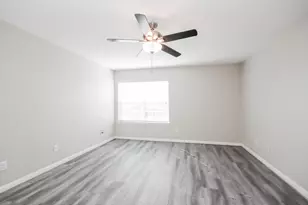 15406 River Ends Dr, Humble, TX 77396 - Photo 8