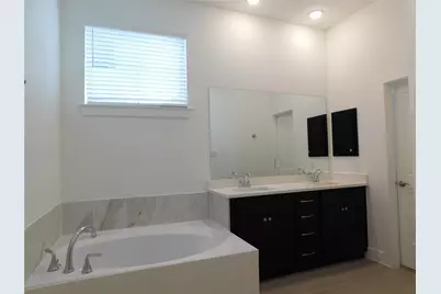 10130 Agave Point Lane, Manvel, TX 77578 - Photo 32