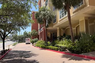 1711 Old Spanish Trail, Houston, TX 77054 - Photo 2