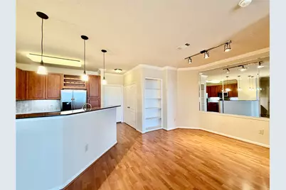 1711 Old Spanish Trail #407, Houston, TX 77054 - Photo 6