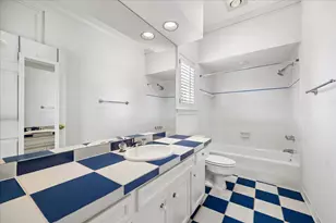 5970 Riverview Way, Houston, TX 77057 - Photo 22
