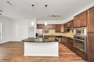 6363 San Felipe St, Houston, TX 77057 - Photo 2