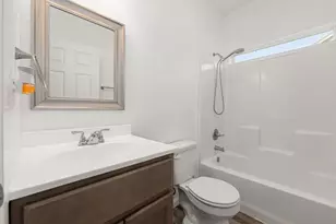 805 E Mulberry Ave, Wharton, TX 77488 - Photo 12