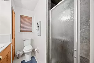 6202 Crane St, Houston, TX 77026 - Photo 14