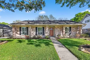 12374 Westella Dr, Houston, TX 77077 - Photo 1