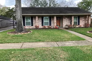 12374 Westella Dr, Houston, TX 77077 - Photo 1