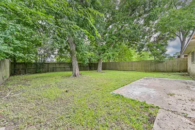 501 Bellmar Lane, Friendswood, TX 77546 - Photo 18