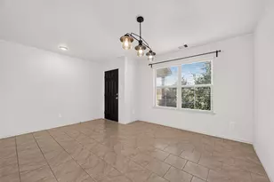 23718 Water Hickory Dr, Tomball, TX 77375 - Photo 4