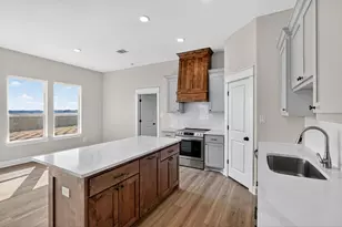 160 Turnrow Cv, Snook, TX 77879 - Photo 10