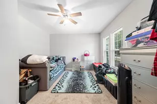 611 N Pruett St, Baytown, TX 77520 - Photo 28