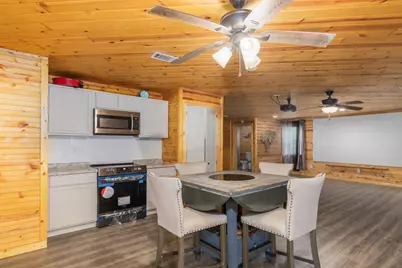 134 Magnolia Point Drive, Houston, TX 77336 - Photo 10