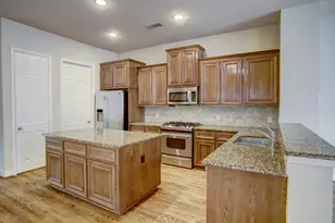 2370 Bastrop St, Houston, TX 77004 - Photo 12