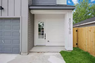8019 Grandview St, Houston, TX 77051 - Photo 4