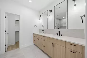8019 Grandview St, Houston, TX 77051 - Photo 22