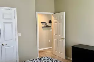 2400 McCue Rd, Houston, TX 77056 - Photo 12