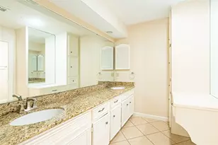 2306 Potomac Dr, Houston, TX 77057 - Photo 20