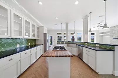 422 Bridge Crest Boulevard, Houston, TX 77082 - Photo 6