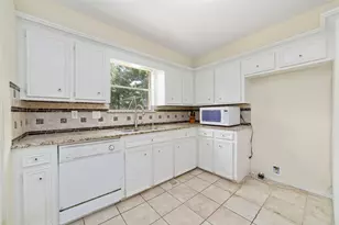 15726 4 Leaf Dr, Houston, TX 77084 - Photo 4