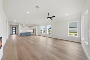 10425 Painted Brush Ln, Willis, TX 77318 - Photo 6