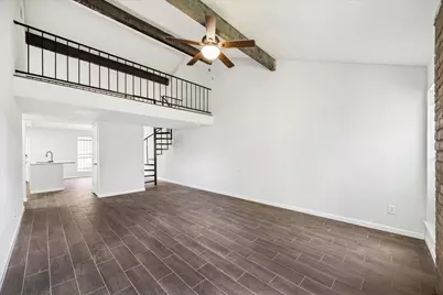8628 Maplecrest Drive, Houston, TX 77099 - Photo 6