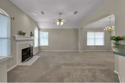 34 Bayou Springs Court, The Woodlands, TX 77382 - Photo 12