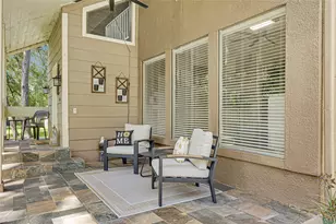 111 Springs Edge Dr, Conroe, TX 77356 - Photo 2