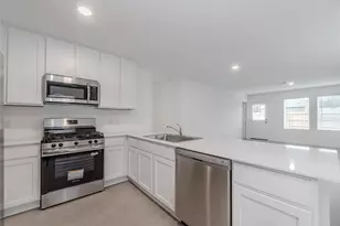 21358 Offida Ln, New Caney, TX 77357 - Photo 10