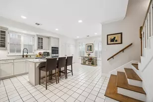4900 Florence St, Bellaire, TX 77401 - Photo 6