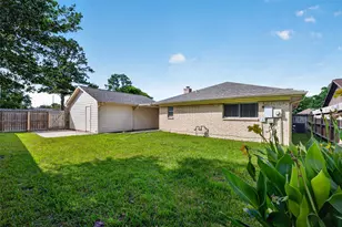 10602 Sagewind Dr, Houston, TX 77089 - Photo 48