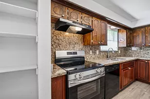 10602 Sagewind Dr, Houston, TX 77089 - Photo 22