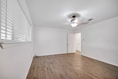 10602 Sagewind Drive, Houston, TX 77089 - Photo 32