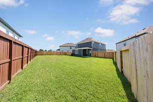 15646 Buffalo Mdw Ct, Houston, TX 77090 - Photo 16