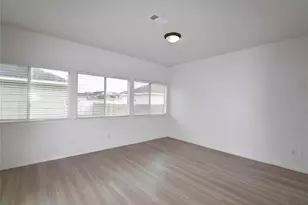 11912 Prior Park Dr, Houston, TX 77047 - Photo 2