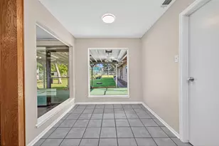 19234 Lakeshire St, Humble, TX 77346 - Photo 8